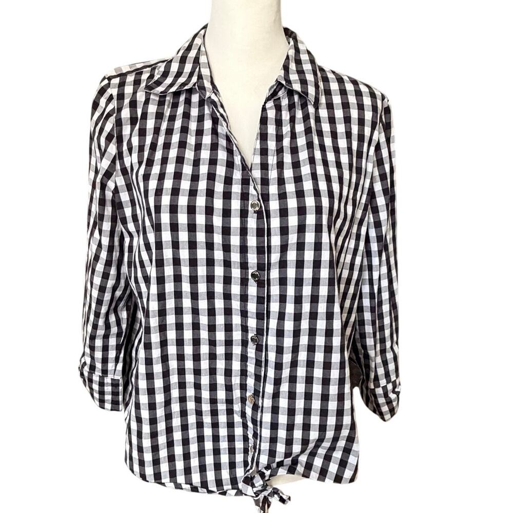 Anne Klein Black and White 3/4 sleeve Button down Large